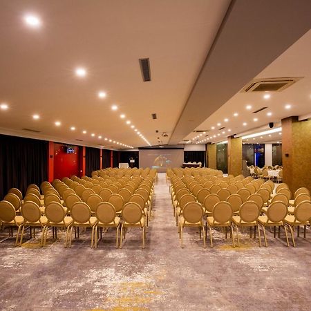 Karpalas City Hotel & Spa Болу Екстериор снимка