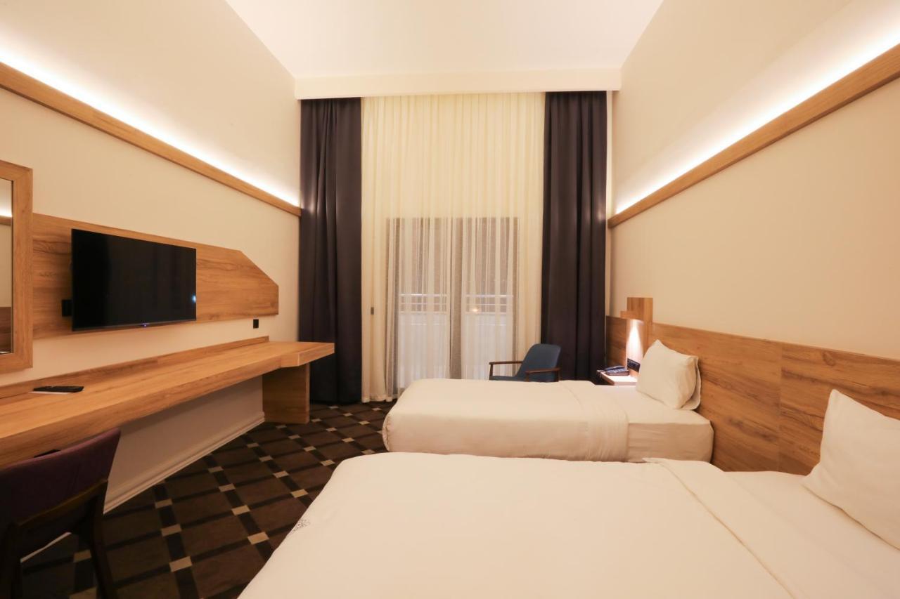 Karpalas City Hotel & Spa Болу Екстериор снимка