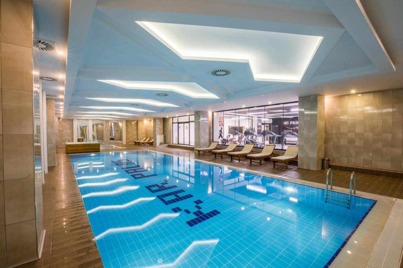 Karpalas City Hotel & Spa Болу Екстериор снимка