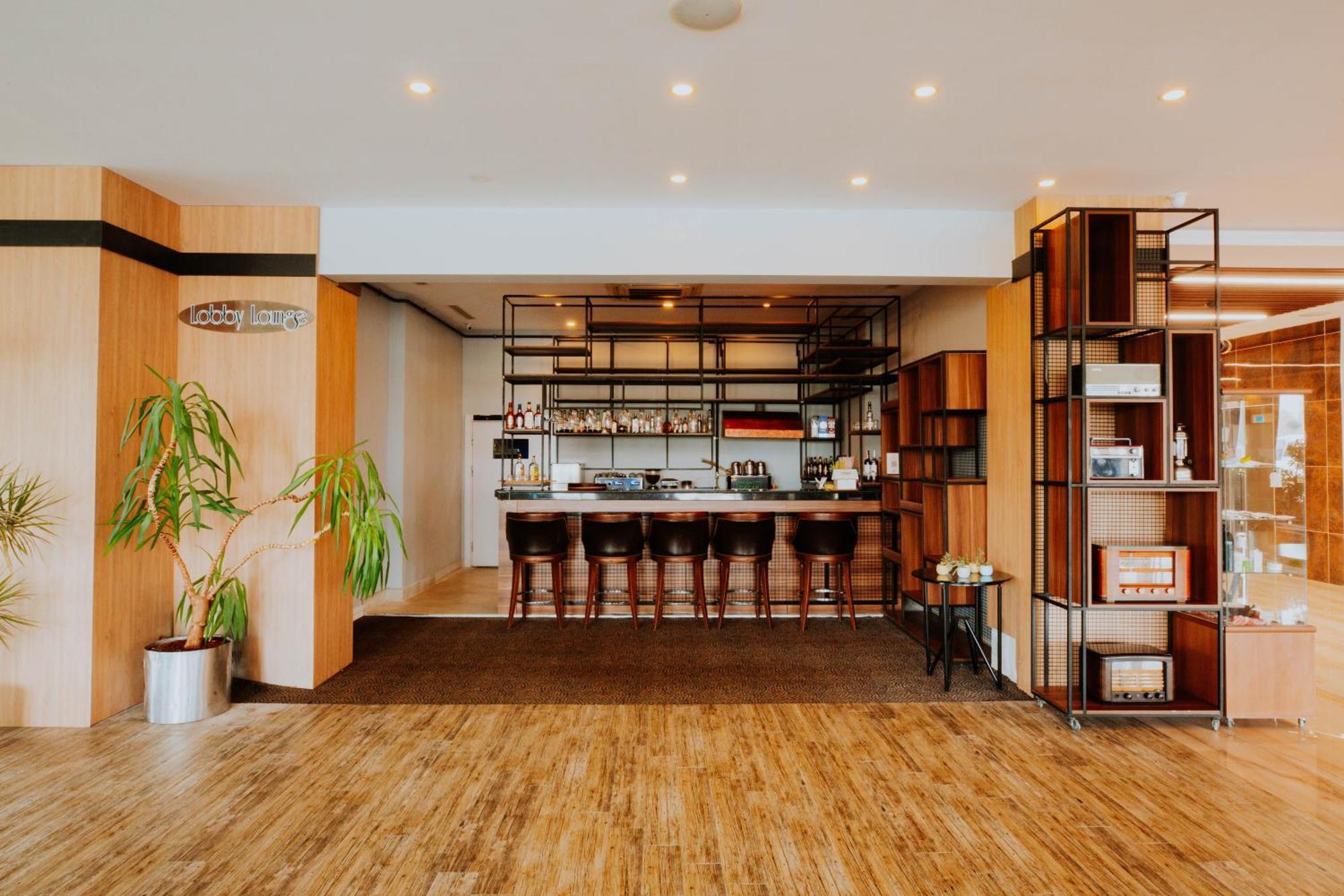 Karpalas City Hotel & Spa Болу Екстериор снимка
