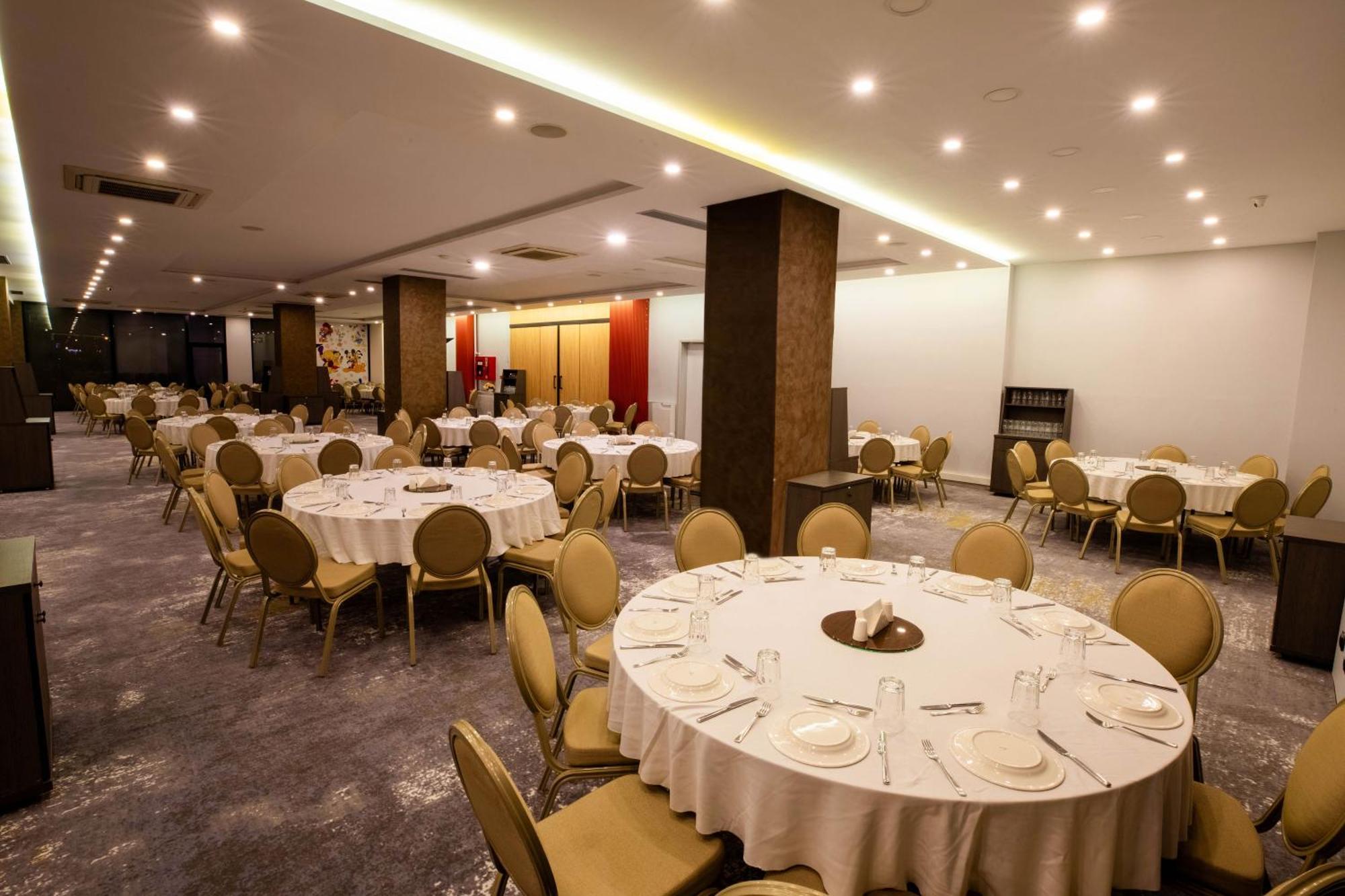 Karpalas City Hotel & Spa Болу Екстериор снимка