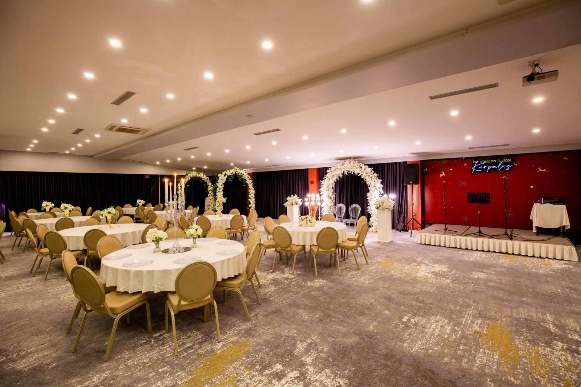 Karpalas City Hotel & Spa Болу Екстериор снимка